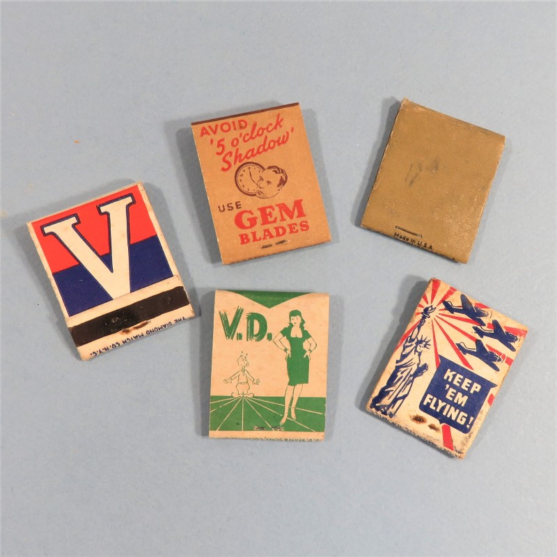 LOT DE 5 BOITES OU POCHETTES D'ALLUMETTES US WAR BONDS FOR VICTORY FABRICATION SECONDE GUERRE