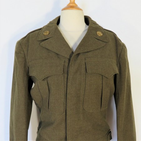 UNIFORME US MODELE 1944 BLOUSON IKE ET SONT PANTALON CAMPAGNE DE FRANCE ET D'ALLEMAGNE 1944 - 1945