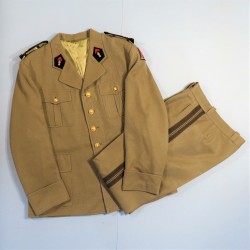 UNIFORME D'UN LIEUTENANT-COLONEL DU GENIE FABRICATION DATEE DES ANNEES 1966-1967 VESTE ET PANTALON