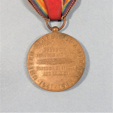 USA MEDAILLE COMMEMORATIVE DE LA SECONDE GUERRE 1941 -1945 WORLD WAR II MEDAL