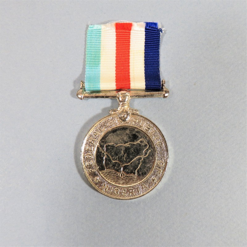 NIGERIA MEDAILLE DE L'ARMEE POUR LOYAL ET BON SERVICE LOYALSERVICE AND GOOD CONDUCT MEDAL °