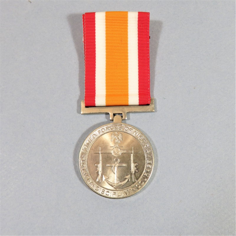 NIGERIA MEDAILLE DE LA DEFENSE NATIONAL CRISE DU BIAFRA 1967-1970 ARMED FORCES OF NIGERIA DEFENCE SERVICE MEDAL °