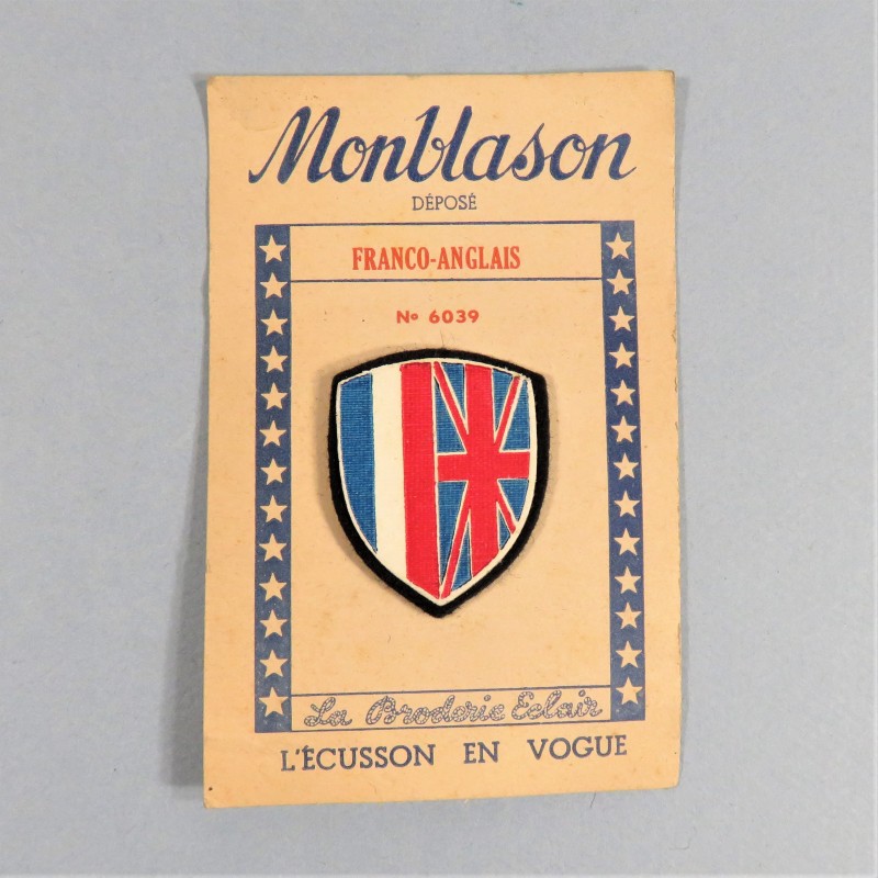 INSIGNE TISSU PATRIOTIQUE FRANCO ANGLAIS CARTON IMPRIME SUR FEUTRE FABRICATION MONBLASON LIBERATION 1945 FRANCE LIBRE FFL