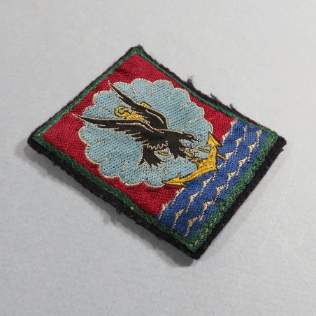 INSIGNE TISSU PARACHUTISTES COLONIAUX LEGION ETRANGERE 11 ème DP DIVISION PARCHUTISTE REP