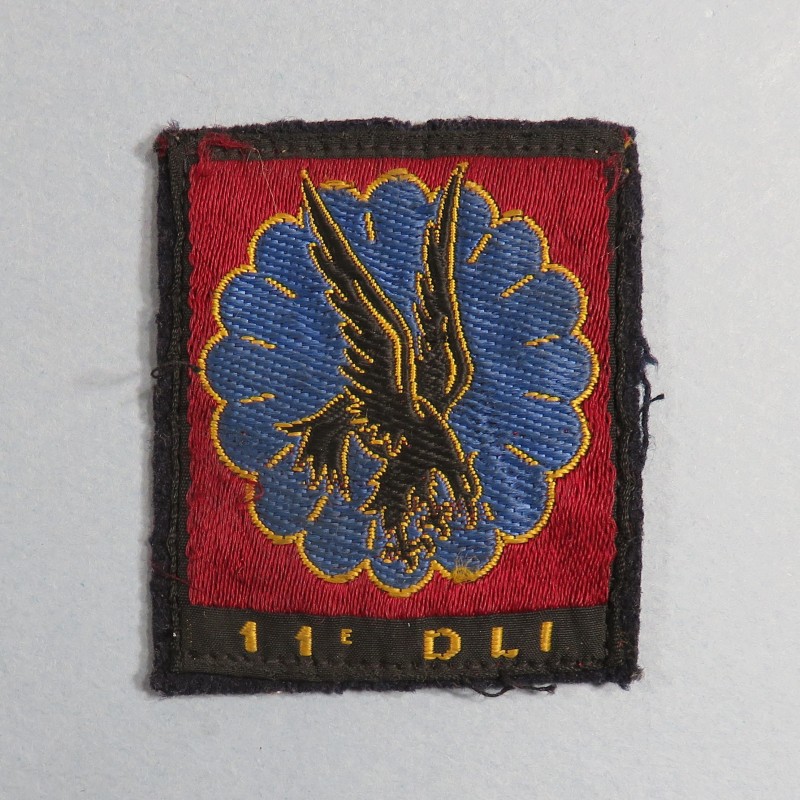 INSIGNE TISSU PARACHUTISTES COLONIAUX 11 ème DLI DIVISION LEGERE D'INTERVENTION 1960 ALGERIE