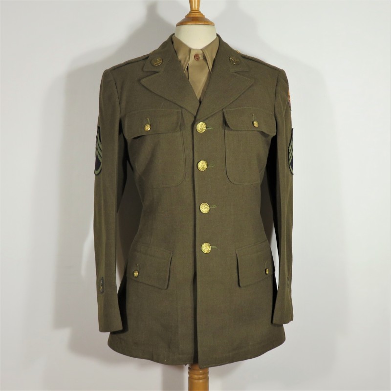 VAREUSE VESTE US MODELE 39 STAFF SERGENT 15TH USAAF BOMBARDEMENT AVIATION ARMY AIR FORCE INSIGNE EVASION ESCAPE INSIGNIA