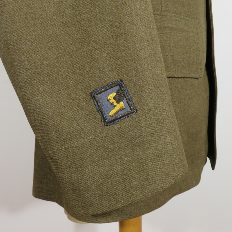VAREUSE VESTE US MODELE 39 STAFF SERGENT 15TH USAAF BOMBARDEMENT AVIATION ARMY AIR FORCE INSIGNE EVASION ESCAPE INSIGNIA
