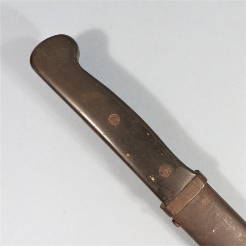 COUTEAU DE COMBAT 1944 INDOCHINE TRES BELLE REALISATION A PARTIR D'UNE BAIONNETTE ALLEMANDE 98K RECOUPEE LEGION ETRANGERE