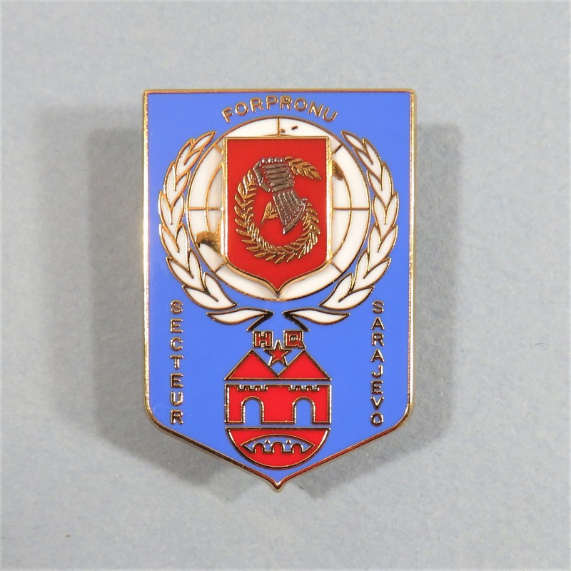 INSIGNE MILITAIRE FORPRONU 6 ème DLB HQ SECTEUR SARAJEVO LEGION FABRICATION BALME SAUMUR NUMEROTE