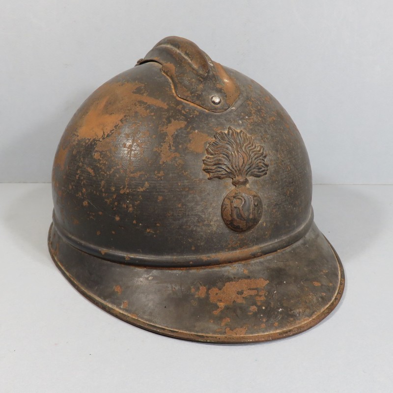 CASQUE ADRIAN MODELE 1915 INFANTERIE CAVALERIE LEGION POILUS DE LA GUERRE 1914 1918 FABRICANT LE JOUET PARIS