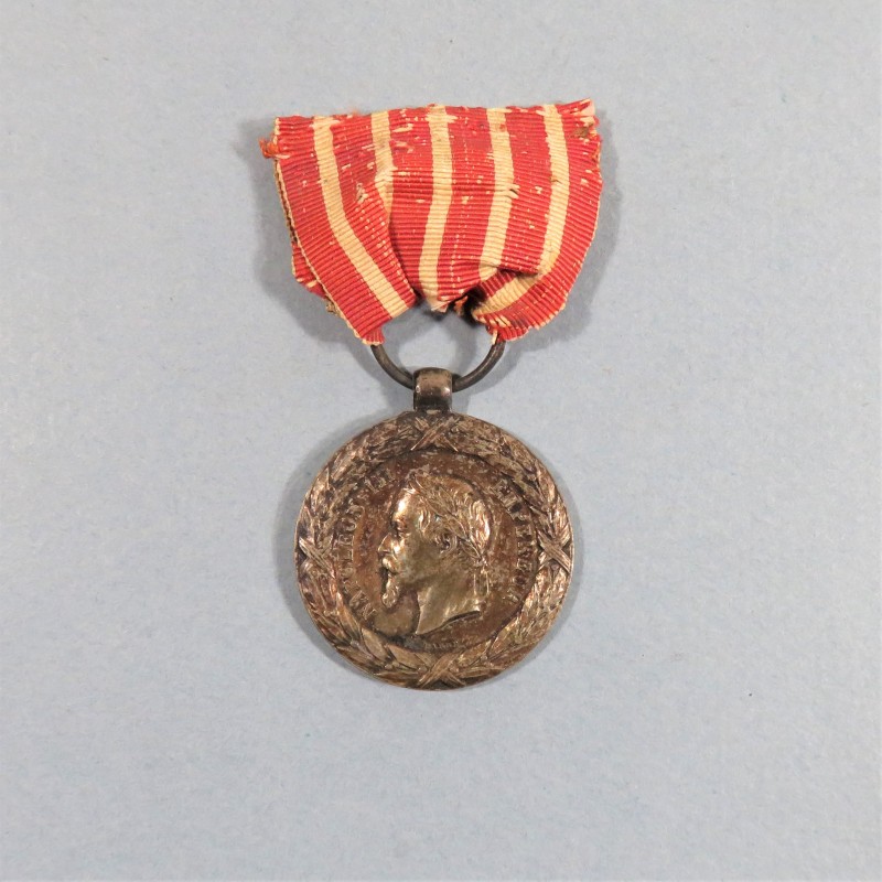 MEDAILLE DE LA CAMPAGNE D'ITALIE NAPOLEON III 1859 SECOND EMPIRE SIGNEE BARRE