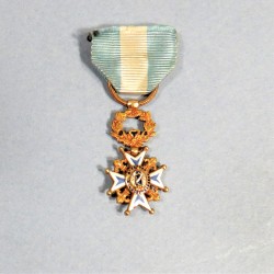 ESPAGNE REDUCTION EN OR DE LA MEDAILLE DE CHEVALIER DE L'ORDRE DCHARLES III OU DE L'INFANT D'ESPAGNE °