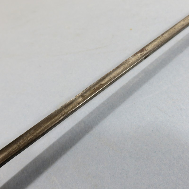 EPEE DU SECOND EMPIRE POUR OFFICIERS DE LA GARDE MUNICIPALE MODELE GARDE DOREE TRES BELLE FABRICATION FANTAISIE NAPOLEON III