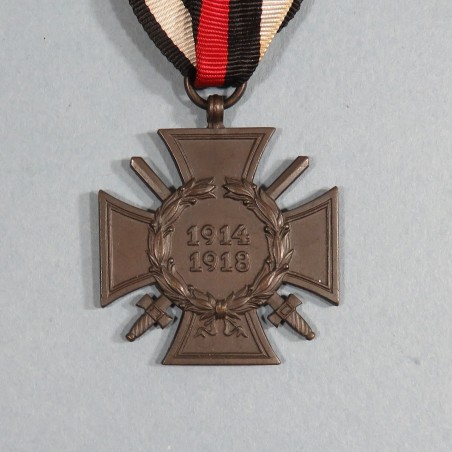 MEDAILLE ALLEMANDE CROIX D'HONNEUR DE FER OU DE GUERRE ANCIENS COMBATTANT 1914 1918