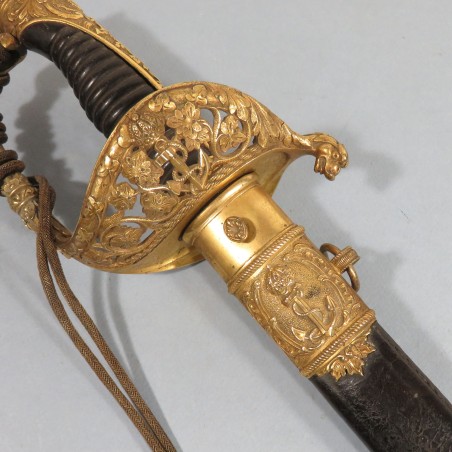 SABRE D'OFFICIER DE MARINE OU OFFICIER SUPERIEUR MODELE 1853 AVEC ANCRES ET COURONNES MANUFACTURE DE KLINGENTHAL