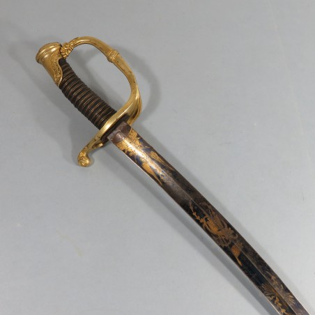 SABRE D'OFFICIER D'INFANTERIE MODELE 1821 LAME DECOREE DE LA GARDE NATIONALE DE PARIS 27 28 29 JUILLET 1830