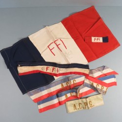 ENSEMBLE FFI BRASSARD DRAPEAU BANDE DE POITRINE DE BOURBON L'ARCHAMBAULT ALLIER ET BRASSARDS ANCIEN COMBATTANT