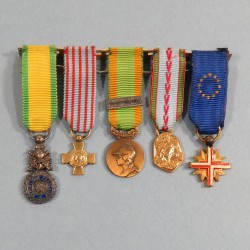 FRANCE BARRETTE DE 5 REDUCTIONS SOUS OFFICIER MEDAILLE MILITAIRE ANCIEN COMBATTANT SECONDE GUERRE EUROPE