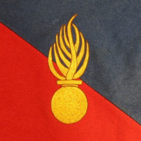 FANION DE CLAIRON OU DE TROMPETTE DE REGIMENT D'INFANTERIE ET ALPINE RI RIA AVEC FOURRAGERE DE LA MEDAILLE MILITAIRE