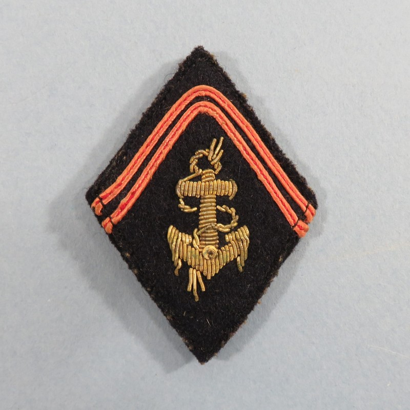 INSIGNE DE BRAS EN TISSU INFANTERIE COLONIALE ANCRE BRODEE POUR OFFICIER LIBERATION 1944 1945 ET GUERRE D'INDOCHINE