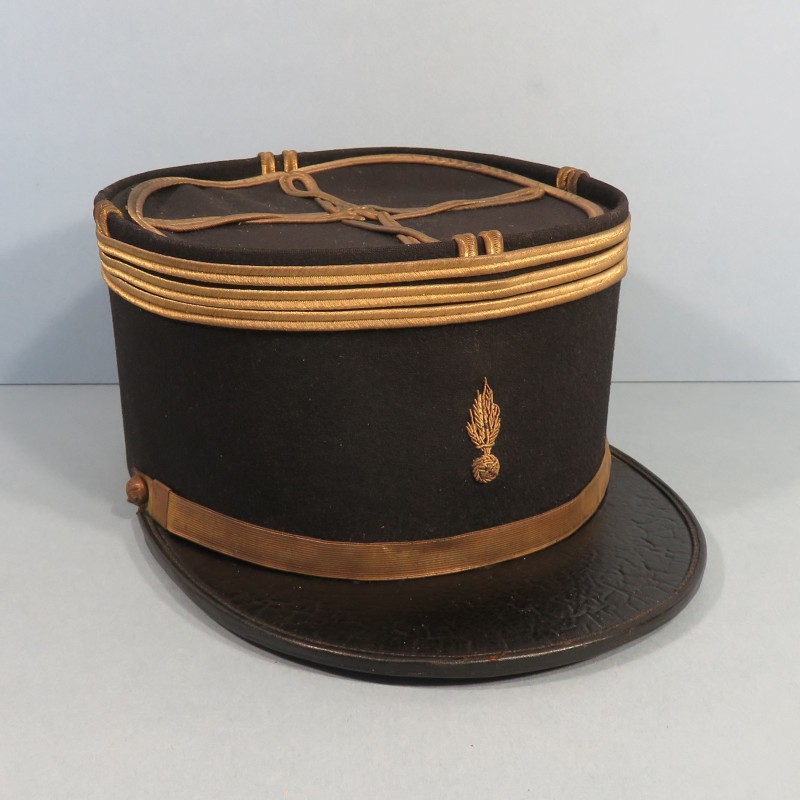 KEPI DE CAPITAINE ETAT MAJOR D'ARTILLERIE MODELE 1919 - 1931 OFFICIER SECONDE GUERRE TAILLE 57/58