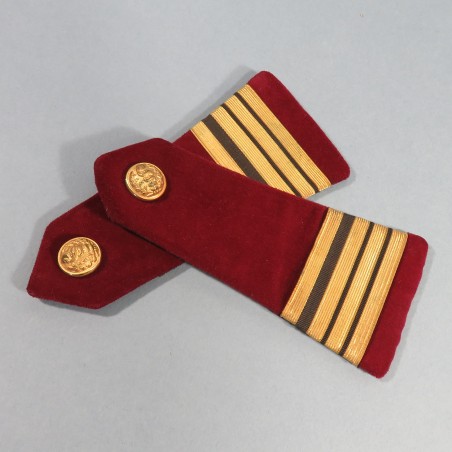 PAIRE D'EPAULETTES D'OFFICIER DU SERVICE DE SANTE MEDECIN COMMANDANT A PARTIR DE 1945