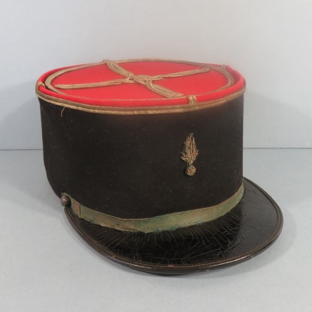 KEPI MODELE 1919 1931 DE SOUS-LIEUTENANT CAVALERIE ETAT MAJOR TRAIN CUIRASSIERS OU DE DRAGON ANNEES 1940 TAILLE 58