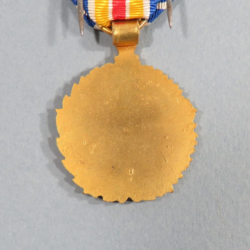 FRANCE MEDAILLE DES BLESSES GUERRE 1914-1918 1939-1945 MODELE ANCIEN FABRICATION PRECOCE