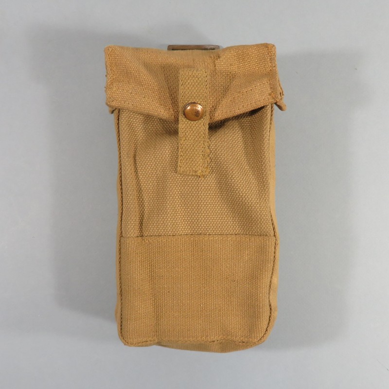 POUCH PORTE CHARGEURS ANGLAIS DATES 1941 POURVOYEUR FM BREN STEN GRENADES MILLS