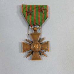 CROIX DE GUERRE 1914-1917 AVEC 2 ETOILES POUR CITATIONS A L'ORDRE DU REGIMENT WW1 FRENCH WAR CROSS 1914 1918