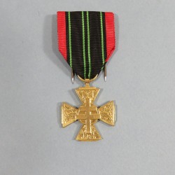 FRANCE MEDAILLE OU CROIX DES COMBATTANTS VOLONTAIRES DE LA RESISTANCE 1939-1945