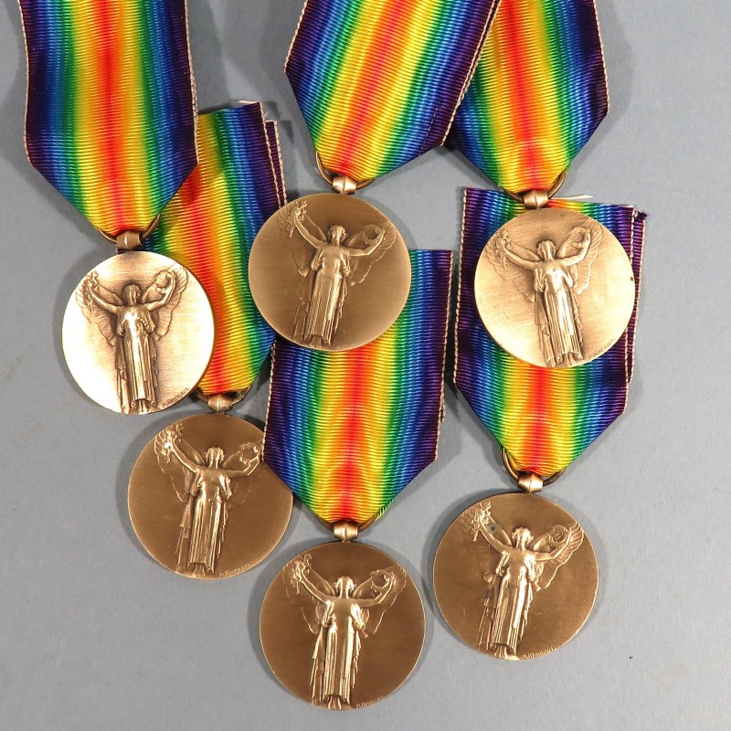 FRANCE MEDAILLE INTERALLIEE DE LA VICTOIRE DE LA GRANDE GUERRE 1914-1918 GRAVEUR A. MORLON COMBATTANTS DE LA PREMIERE GUERRE