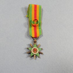 BENIN REDUCTION DE LA MEDAILLE D'OFFICIER DE L'ORDRE NATIONAL DU MERITE MERIT ORDER OFFICER MEDAL °