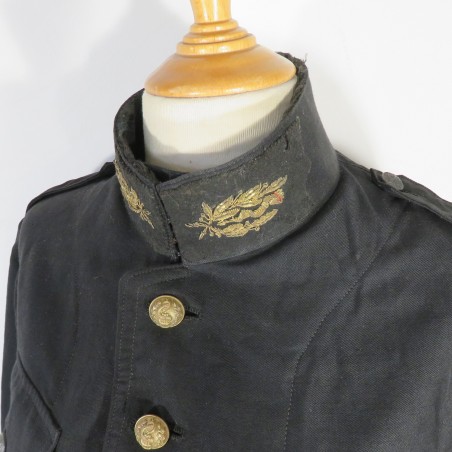 RARE !! VESTE D'UNIFORME DE SOUS OFFICIER MODELE 1914 MEDECIN INFANTERIE COLONIALE DRAP LEGER COULEUR NOIRE TROUPES D'AFRIQUE