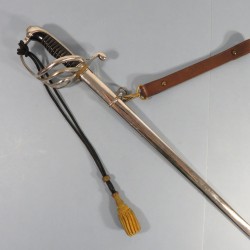 SABRE MODELE 1882 POUR OFFICIERS D'INFANTERIE MANUFACTURE NATIONALE D'ARMES DE CHATELLERAULT OCTOBRE 1922