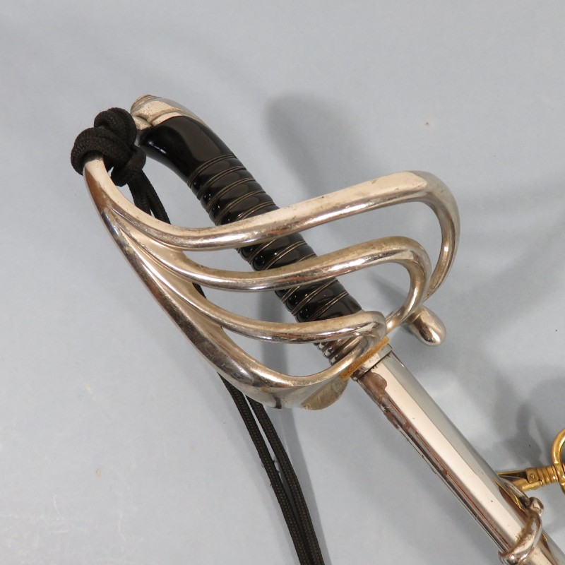 SABRE MODELE 1882 POUR OFFICIERS D'INFANTERIE MANUFACTURE NATIONALE D'ARMES DE CHATELLERAULT OCTOBRE 1922