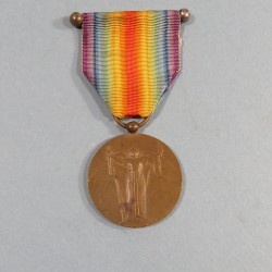 MEDAILLE INTERALLIEE DE LA VICTOIRE DE LA GRANDE GUERRE 1914-1918 GRAVEUR CHARLES