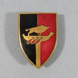 INSIGNE MILITAIRE DU GENIE 211 ème BATAILLON DE PONTS LOURD FABRICATION A. AUGIS LYON LIBERATION TOA OCCUPATION EN ALLEMAGNE