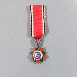 EGYPTE REDUCTION DE LA MEDAILLE DE CHEVALIER DE L'ORDRE DE L'INDEPENDANCE NISHAN AL ISTYKAL ORDER MEDAL °