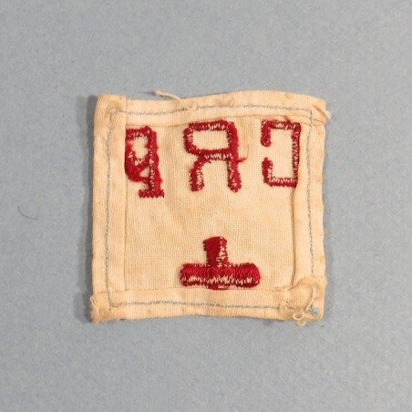 INSIGNE DE LA CROIX ROUGE SERVICE DE SANTE INFIRMIERE AFAT AUXILIAIRES FEMININES DE L'ARMEE DE TERRE 1939 1945