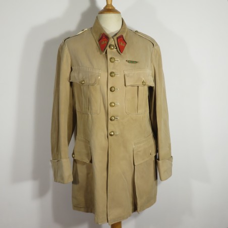 VESTE D'UNIFORME D'OFFICIER MODELE 1920 /29 DU 184 ème RALT REGIMENT D'ARTILLERIE LOURDE TRACTEE COULEUR BEIGE SABLE