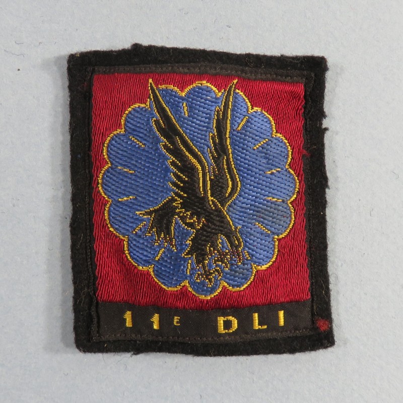 INSIGNE TISSU PARACHUTISTES COLONIAUX 11 ème DLI DIVISION LEGERE D'INTERVENTION 1961-1963 ALGERIE