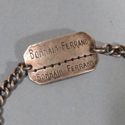 PLAQUE D'IDENTITE MILITAIRE TROUPE BONNAIN FERRAND CLASSE 1926 MATRICULE 411 A NIMES GUERRE 1939-1945
