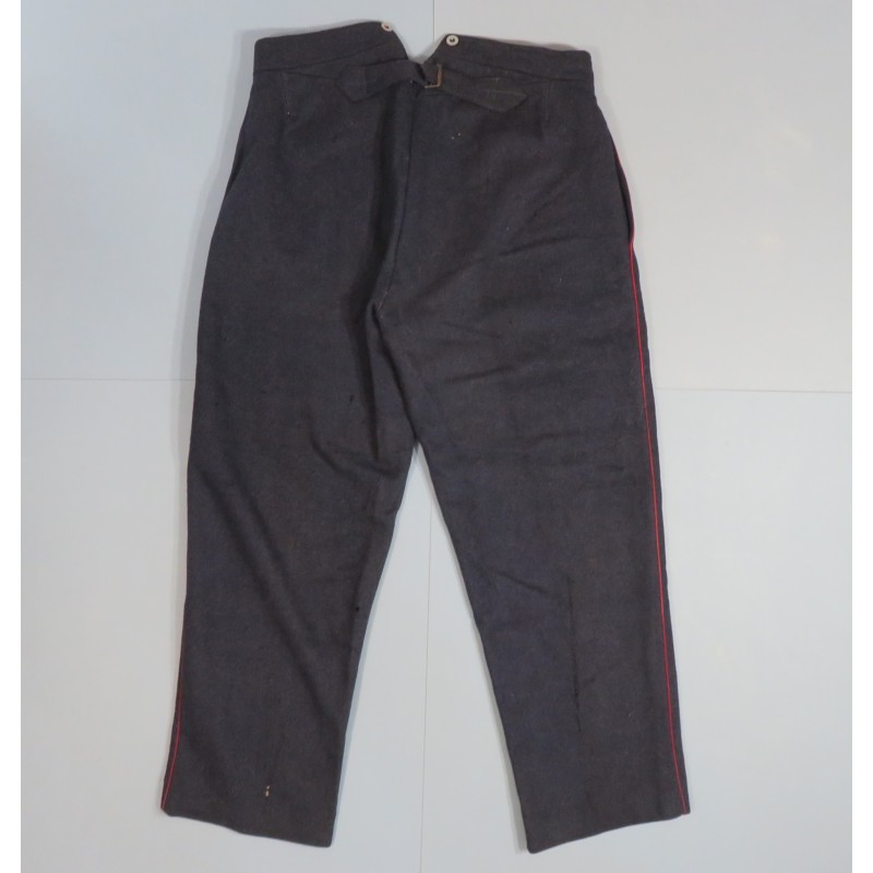 PANTALON TROUPE BLEU A SOUTACHES ROUGE POUR L'INFANTERIE COLONIALE 1900 OU 1931 OU SAPEURS POMPIERS DOUBLURE BLANCHE
