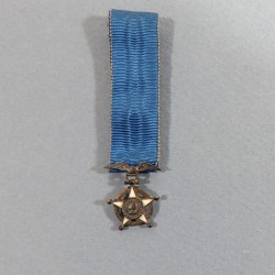 CHILI REDUCTION DE LA MEDAILLE DE CHEVALIER DE L'ORDRE DU MERITE CHILIAN MERIT ORDER MEDAL °