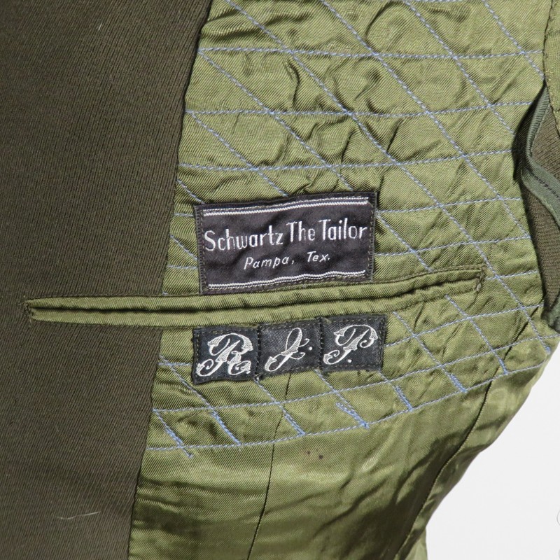 ENSEMBLE SECONDE GUERRE D'UN OFFICIER PILOTE DE L'USAAF NOMINATIF R.J. PITTMAN 7 PIECES