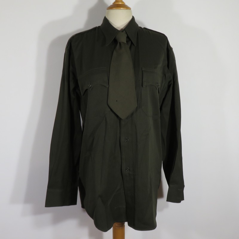 ENSEMBLE SECONDE GUERRE D'UN OFFICIER PILOTE DE L'USAAF NOMINATIF R.J. PITTMAN 7 PIECES