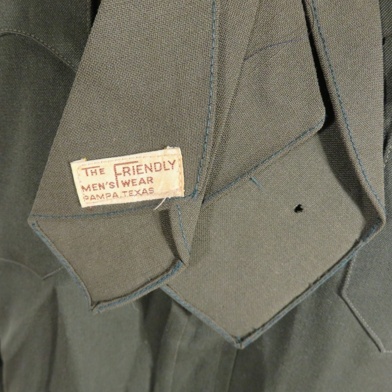 ENSEMBLE SECONDE GUERRE D'UN OFFICIER PILOTE DE L'USAAF NOMINATIF R.J. PITTMAN 7 PIECES