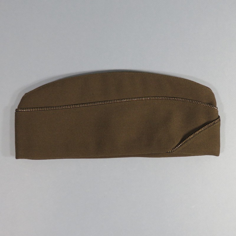 ENSEMBLE SECONDE GUERRE D'UN OFFICIER PILOTE DE L'USAAF NOMINATIF R.J. PITTMAN 7 PIECES