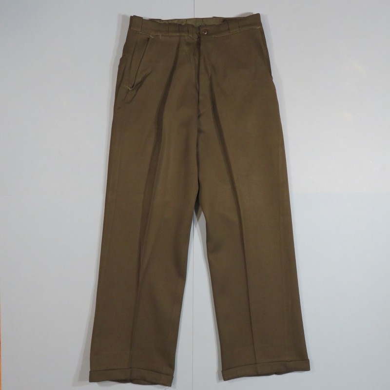 ENSEMBLE SECONDE GUERRE D'UN OFFICIER PILOTE DE L'USAAF NOMINATIF R.J. PITTMAN 7 PIECES